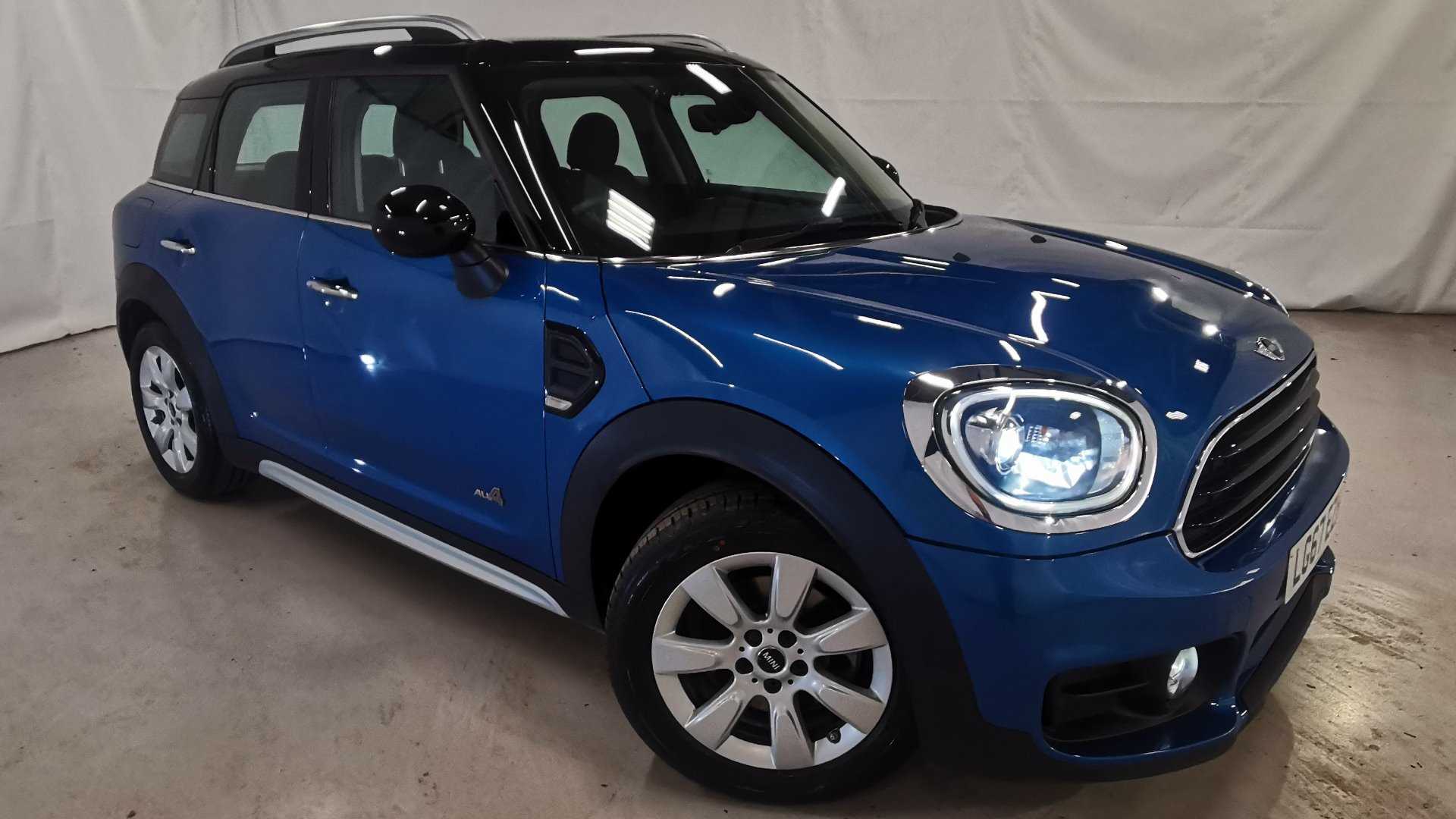 Main listing image - MINI Countryman