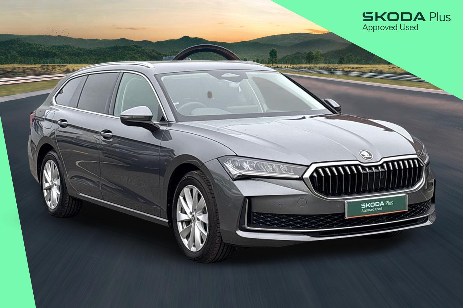 Main listing image - Skoda Superb Estate
