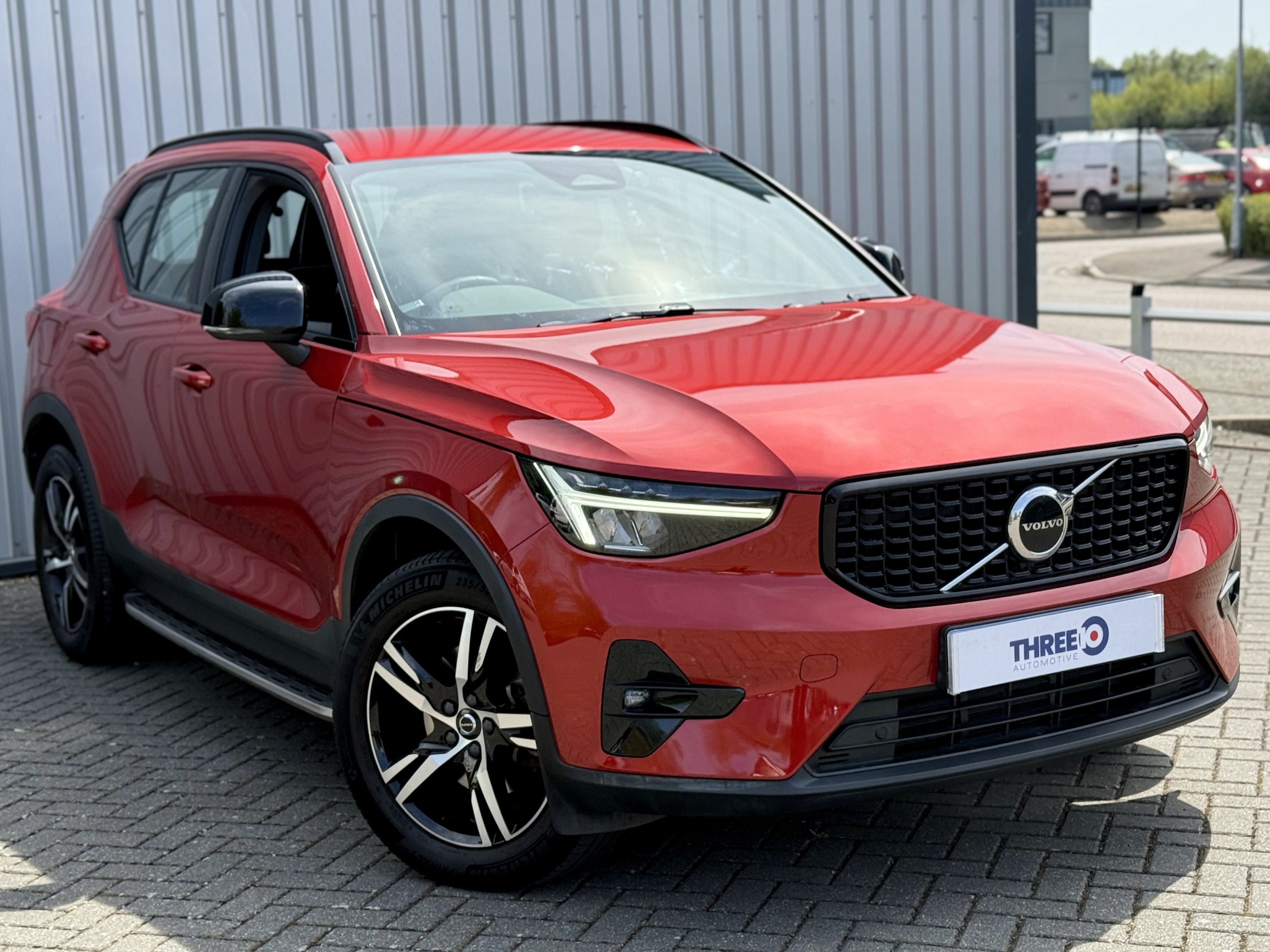 Main listing image - Volvo XC40