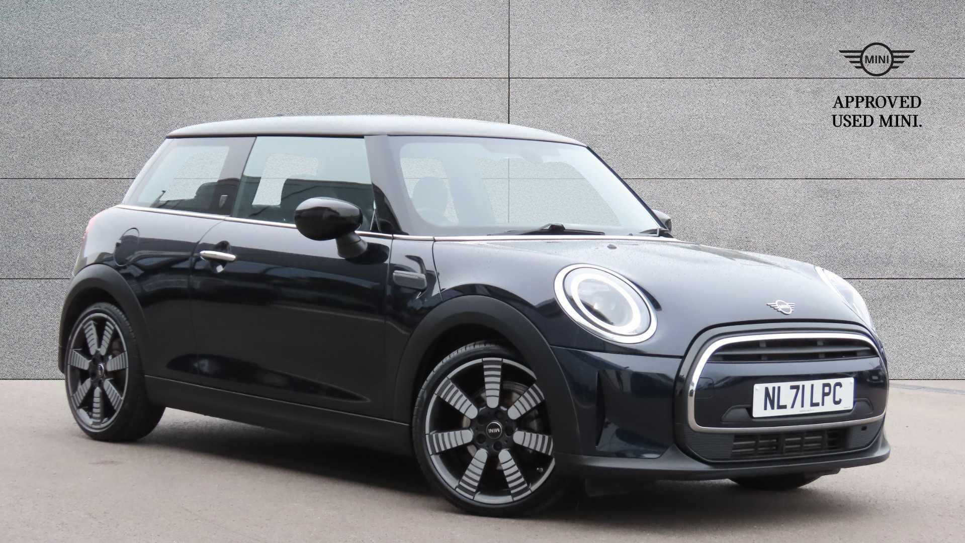 Main listing image - MINI Hatchback