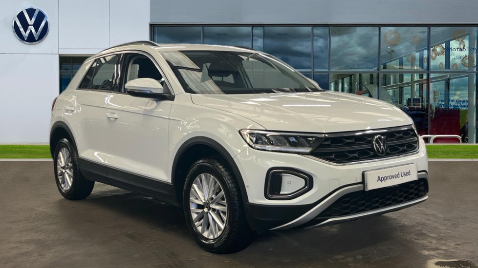 Main listing image - Volkswagen T-Roc