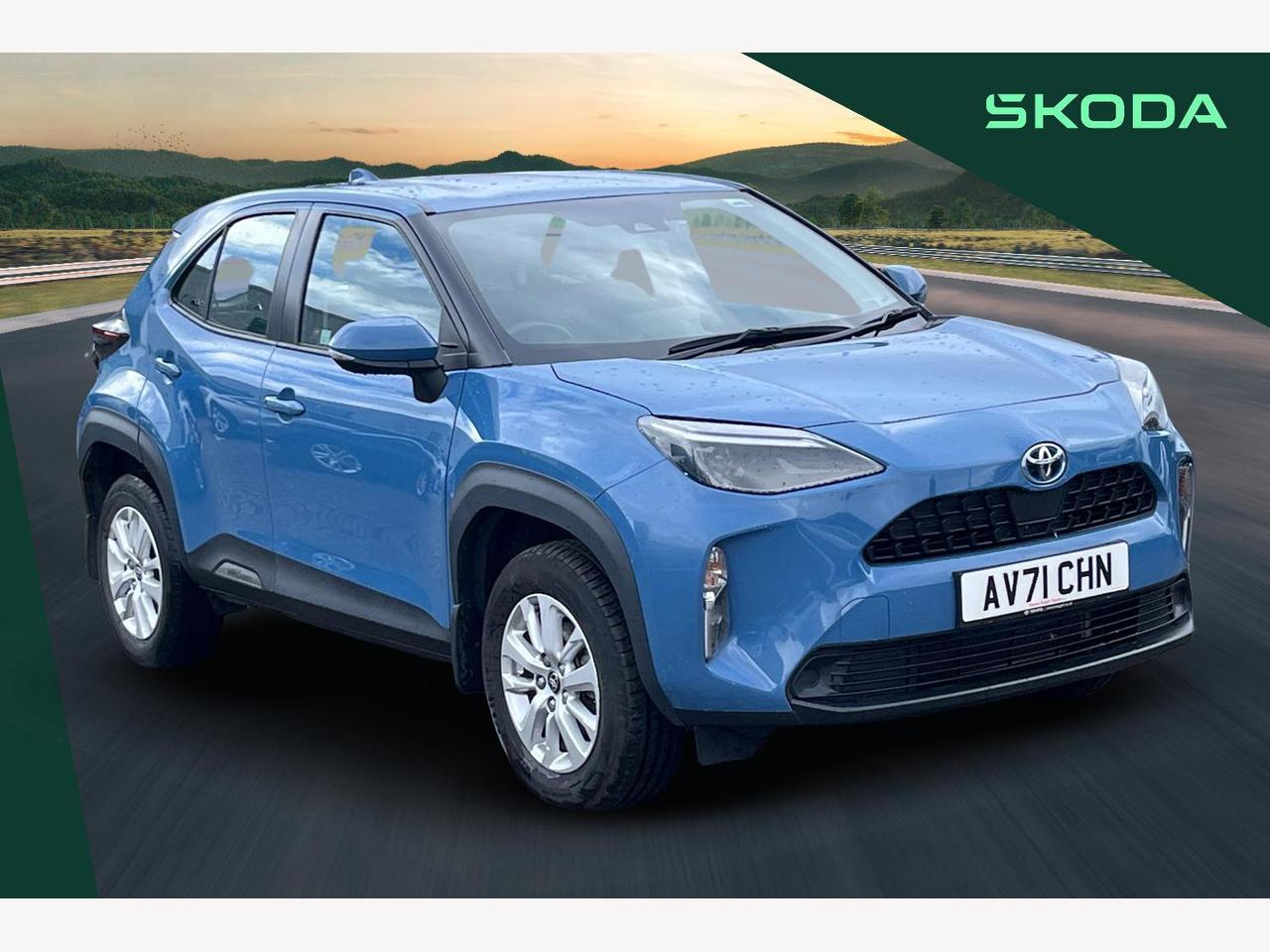 Main listing image - Toyota Yaris Cross