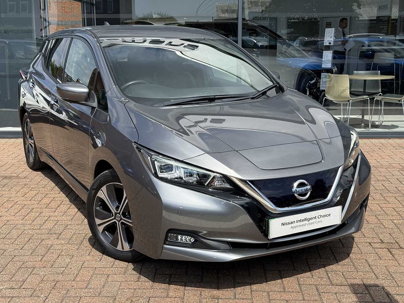 Main listing image - Nissan Leaf