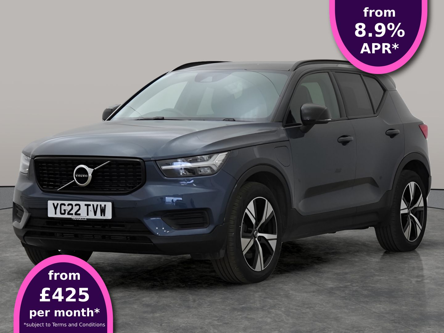 Main listing image - Volvo XC40 Recharge