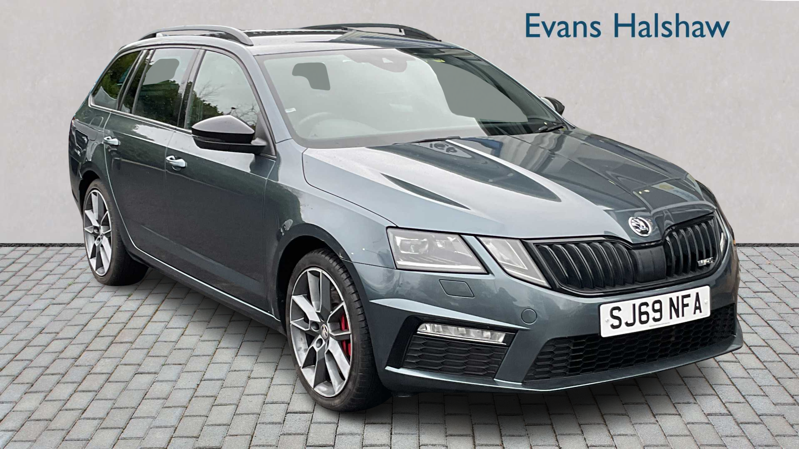 Main listing image - Skoda Octavia Estate