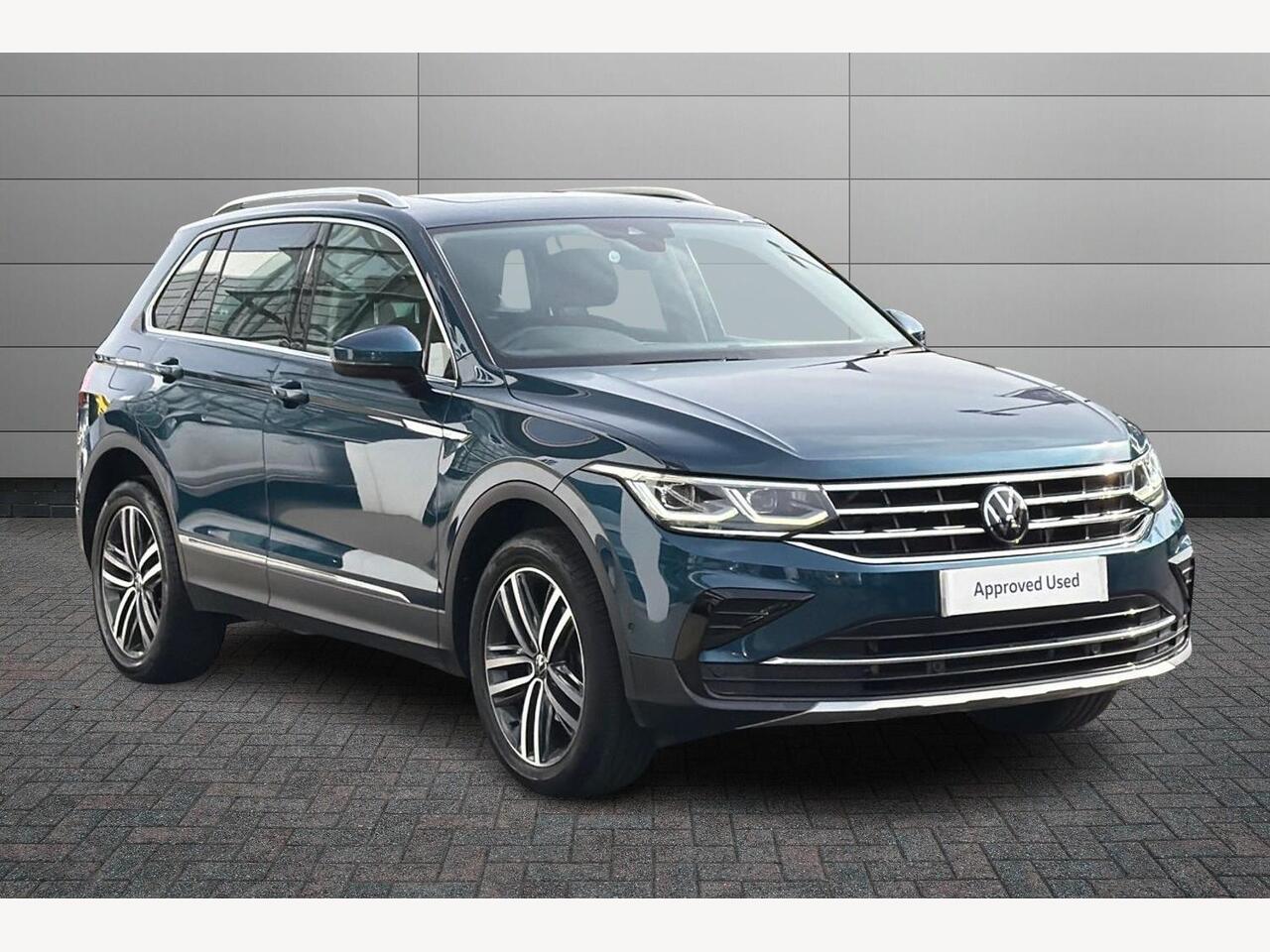 Main listing image - Volkswagen Tiguan