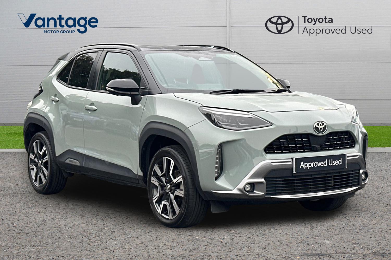 Main listing image - Toyota Yaris Cross
