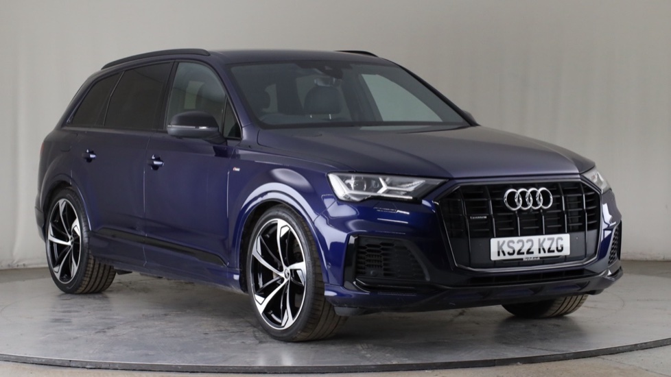 Main listing image - Audi Q7