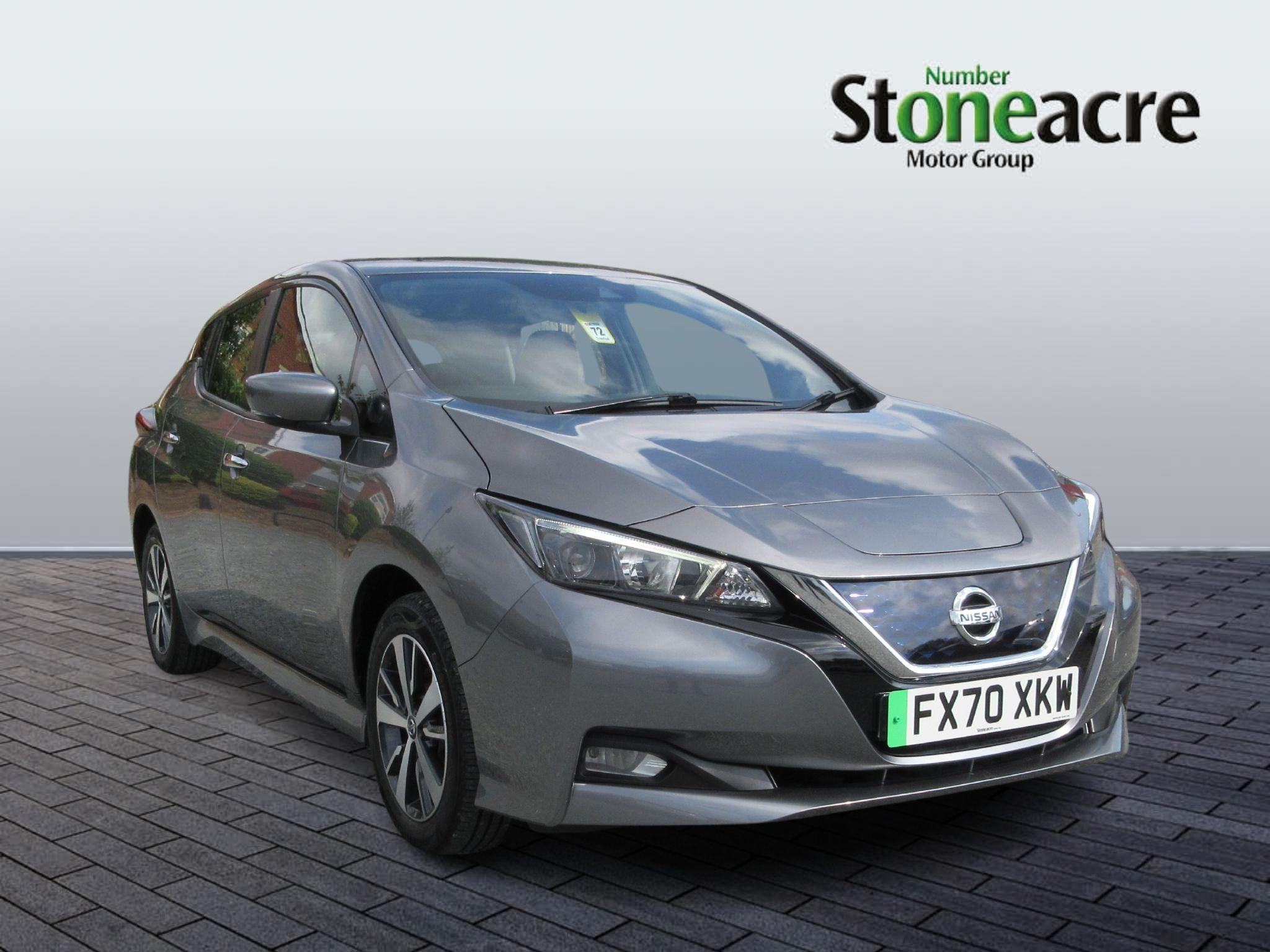 Main listing image - Nissan Leaf