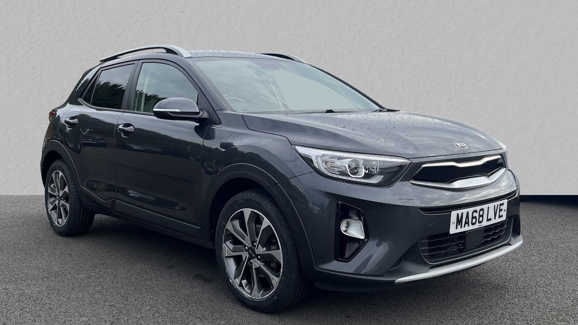 Main listing image - Kia Stonic