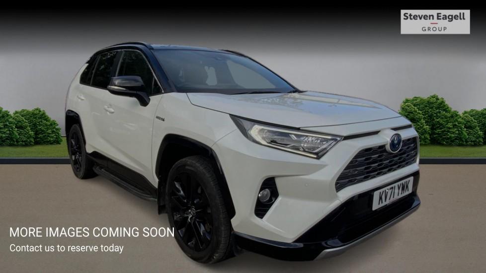 Main listing image - Toyota RAV4