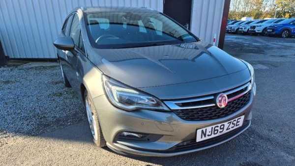 Main listing image - Vauxhall Astra Sports Tourer