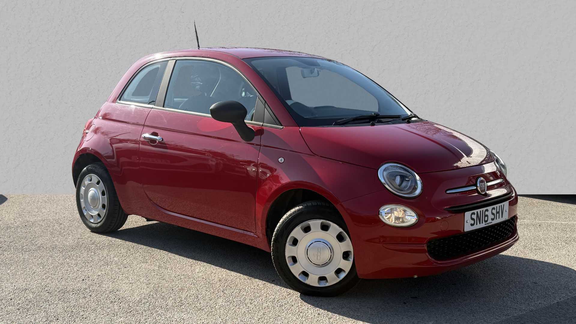 Main listing image - Fiat 500