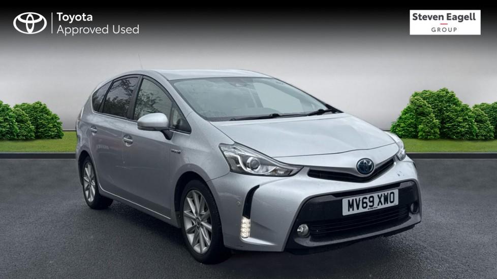 Main listing image - Toyota Prius+