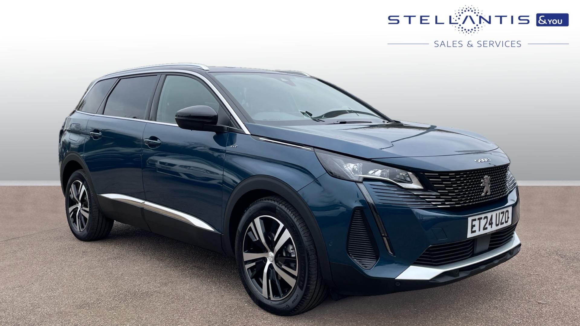 Main listing image - Peugeot 5008