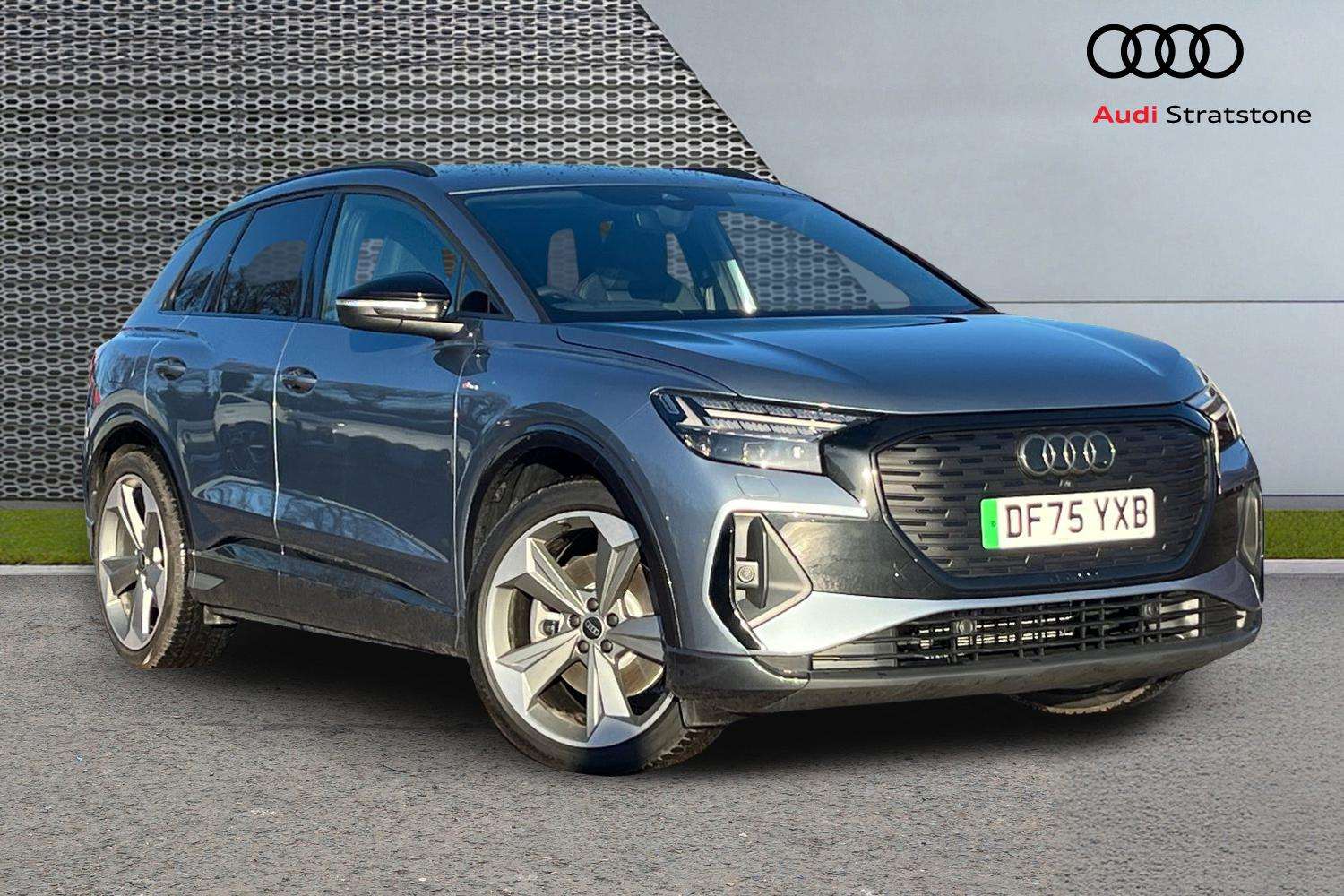 Main listing image - Audi Q4