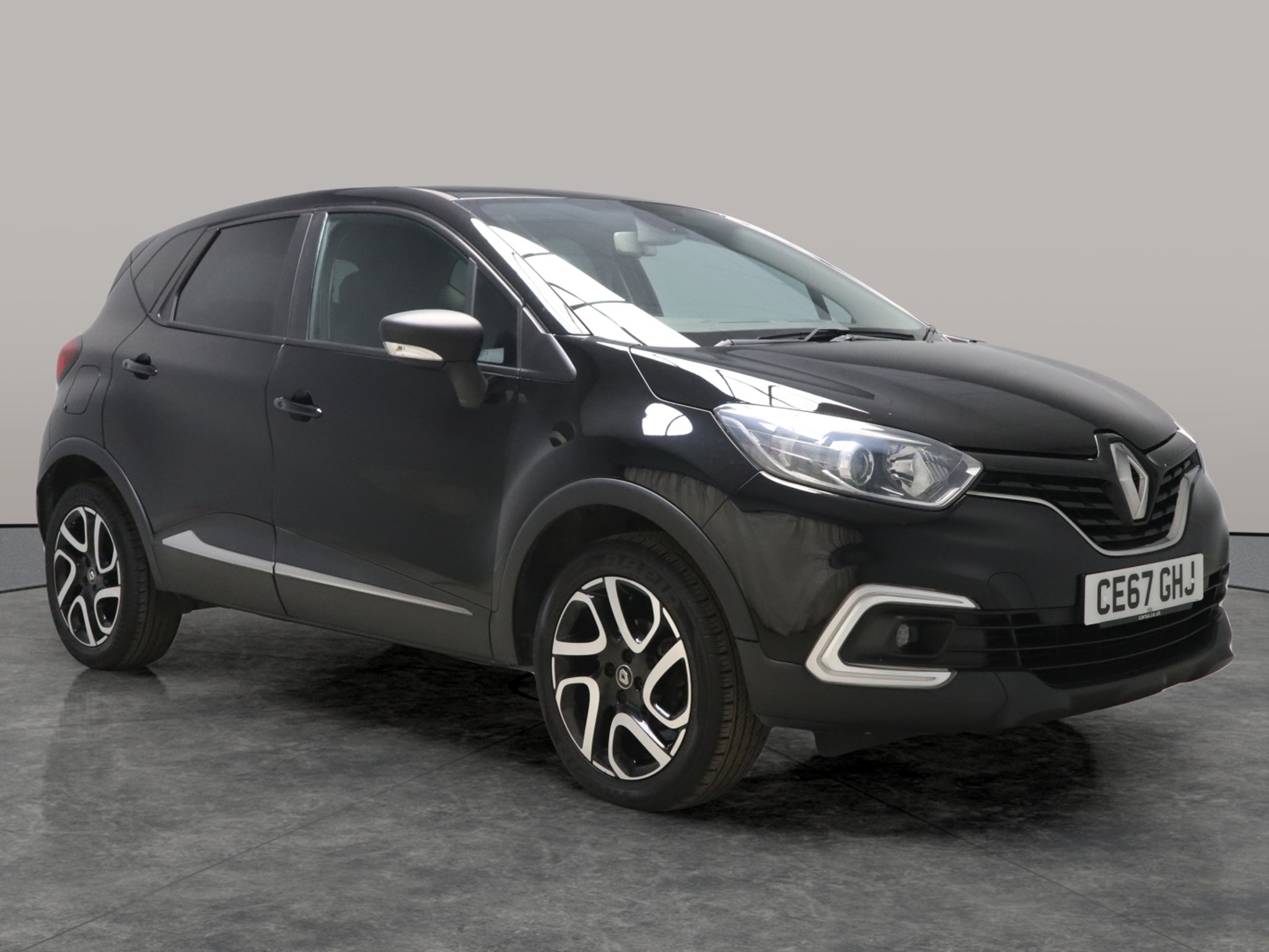 Main listing image - Renault Captur