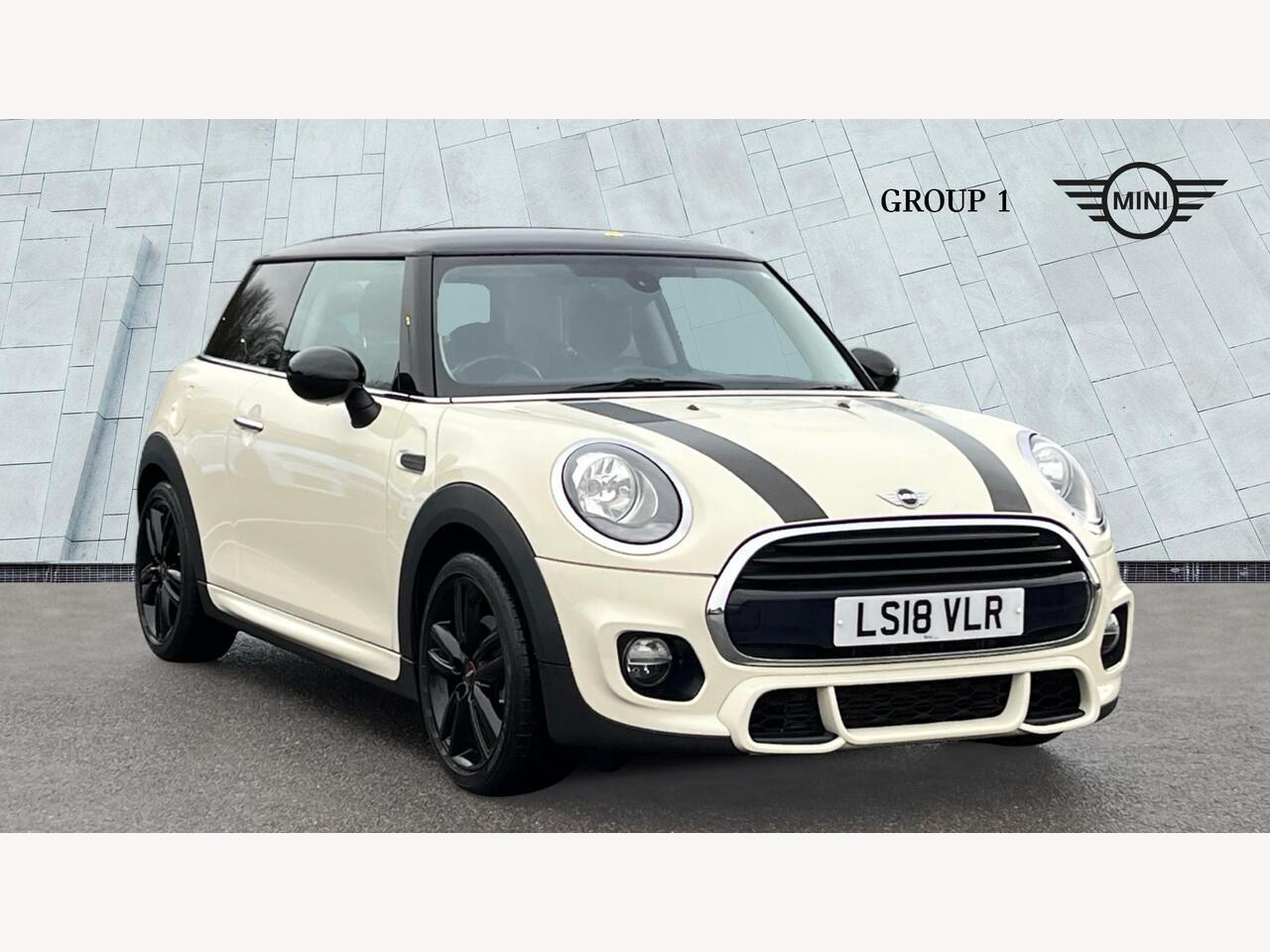 Main listing image - MINI Hatchback