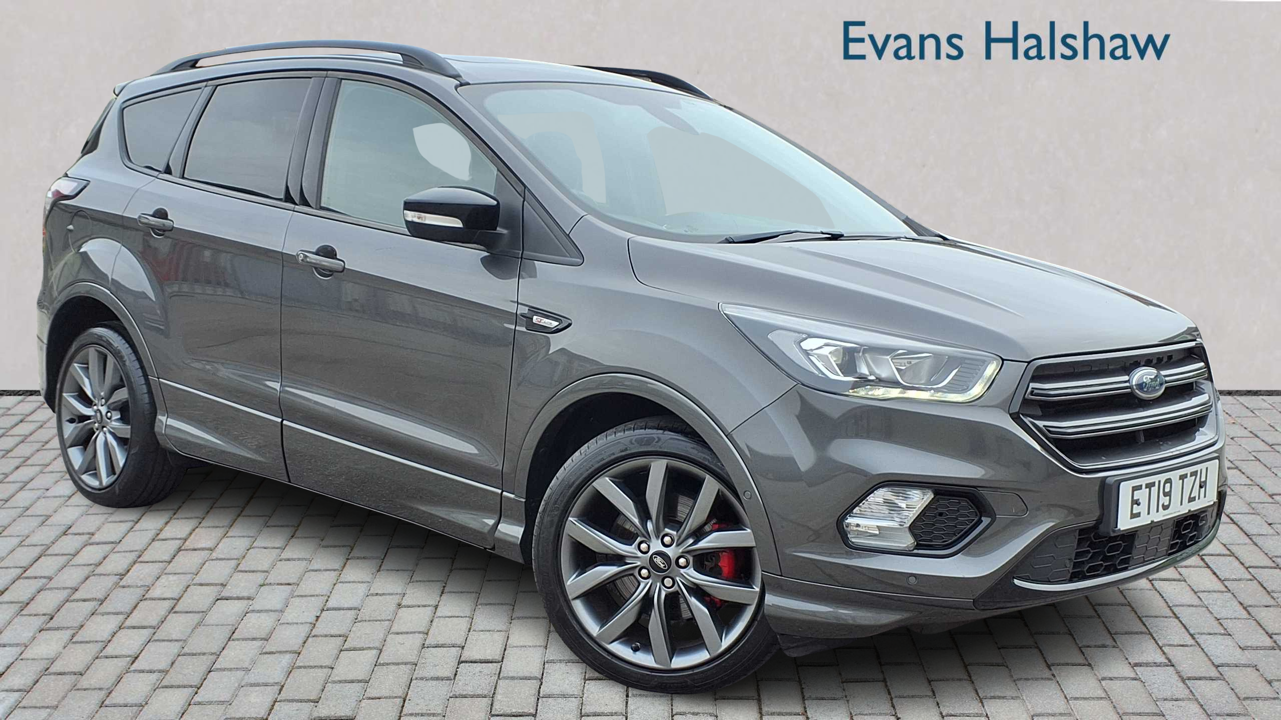 Main listing image - Ford Kuga