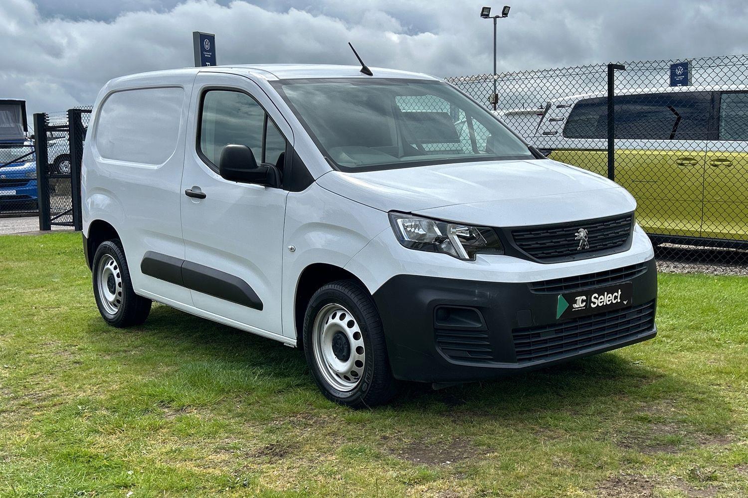Main listing image - Peugeot Partner