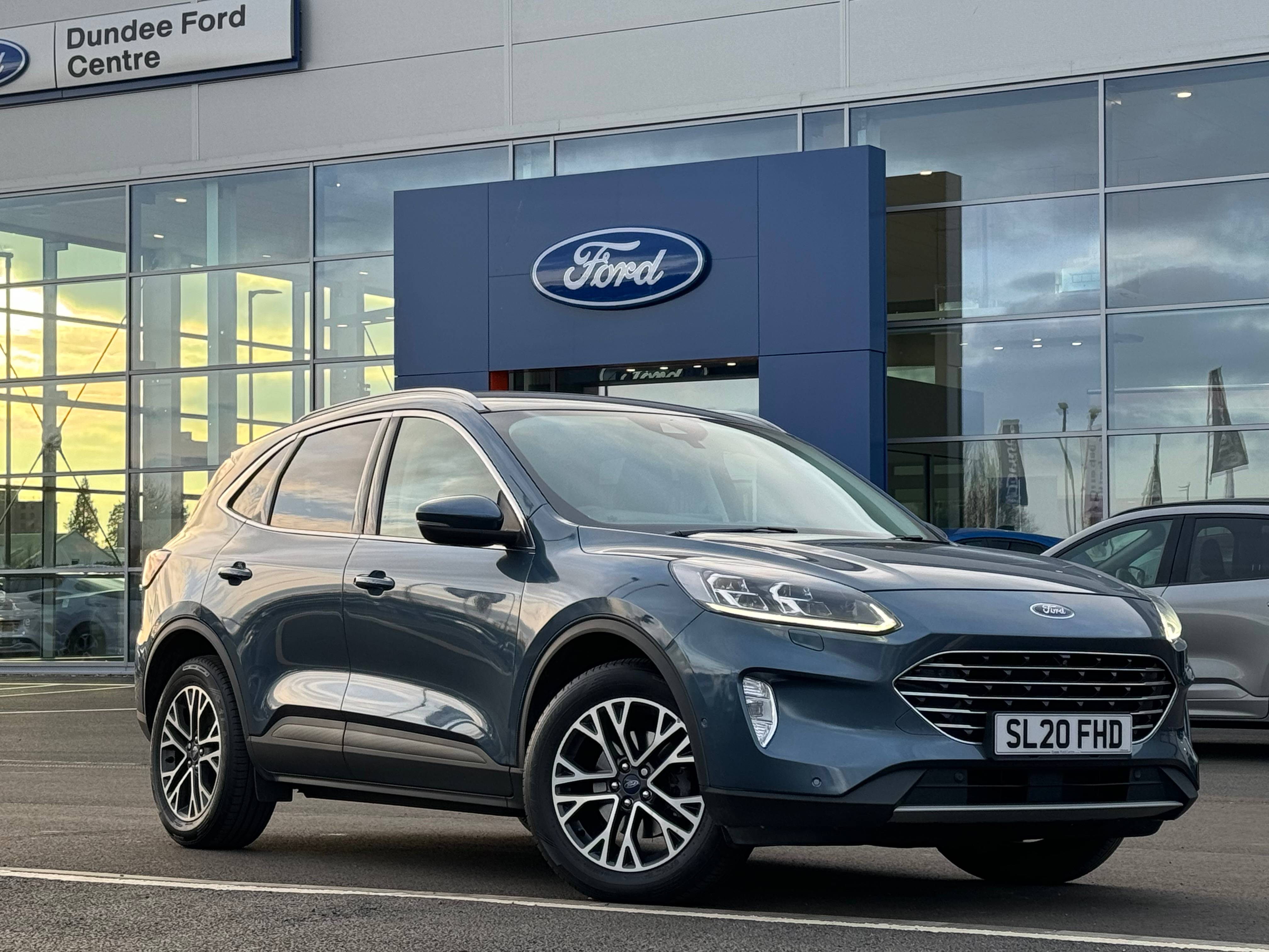 Main listing image - Ford Kuga