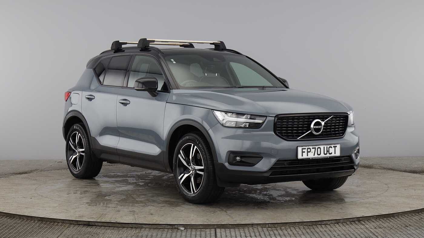 Main listing image - Volvo XC40