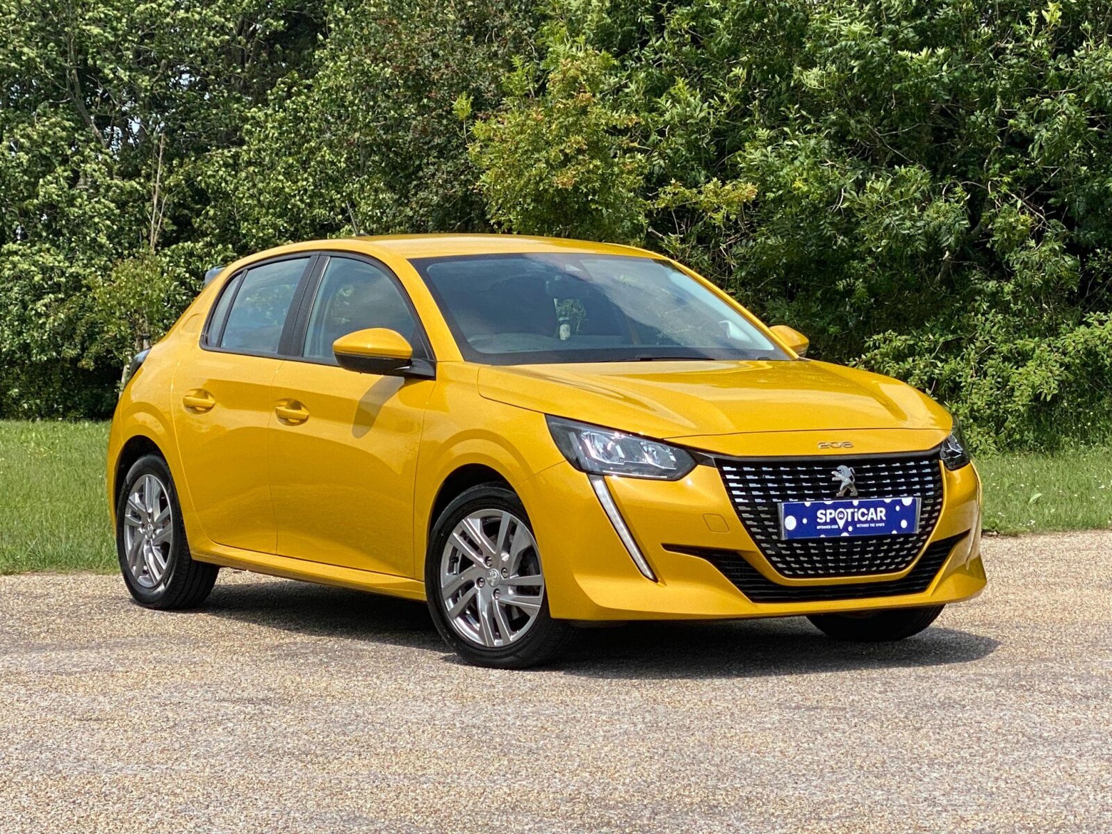 Main listing image - Peugeot 208