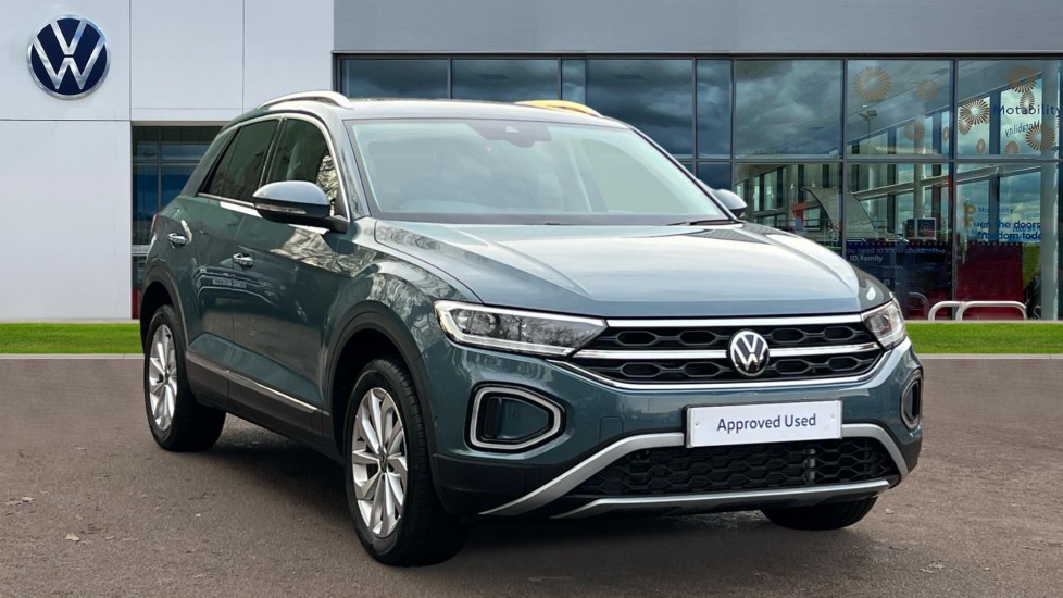 Main listing image - Volkswagen T-Roc