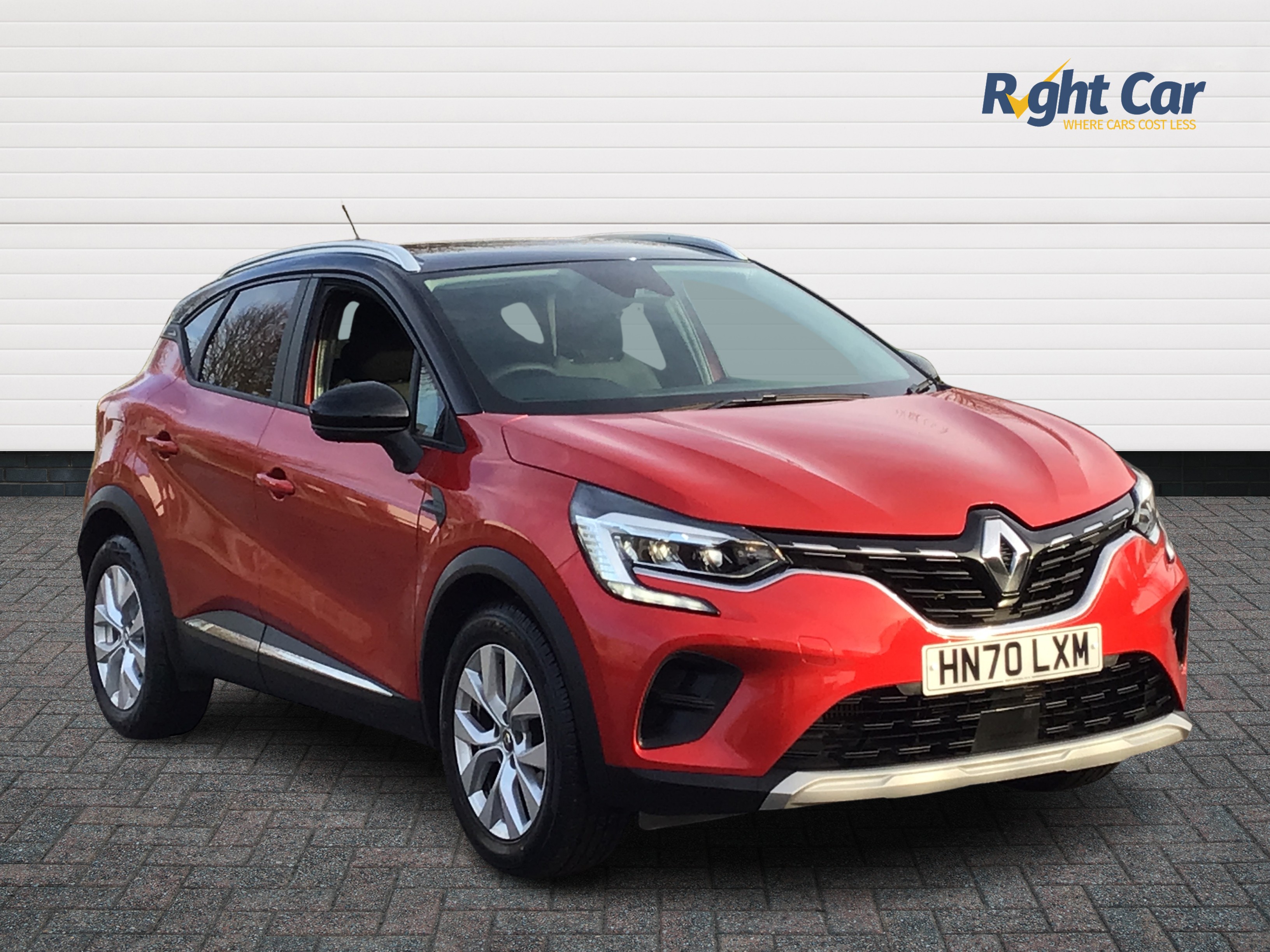 Main listing image - Renault Captur