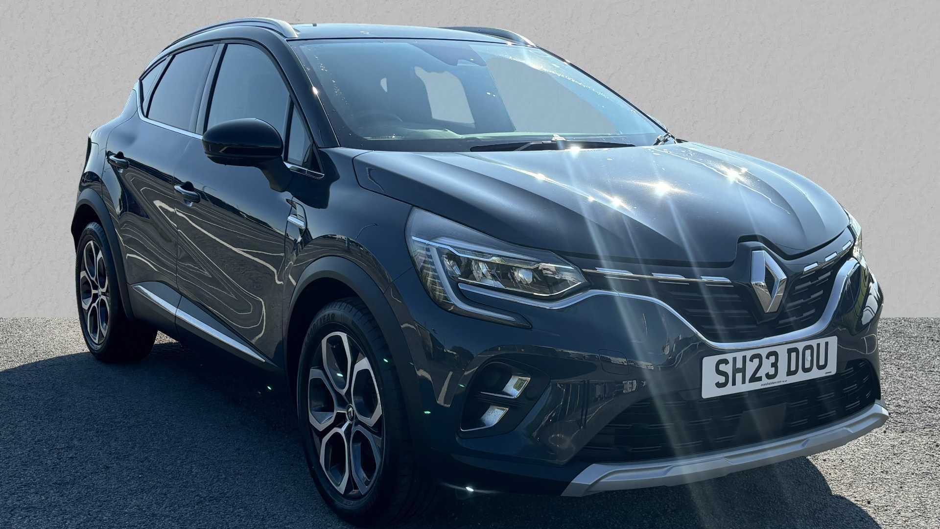 Main listing image - Renault Captur