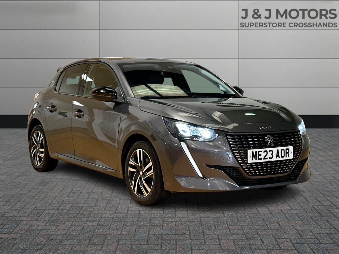 Main listing image - Peugeot 208