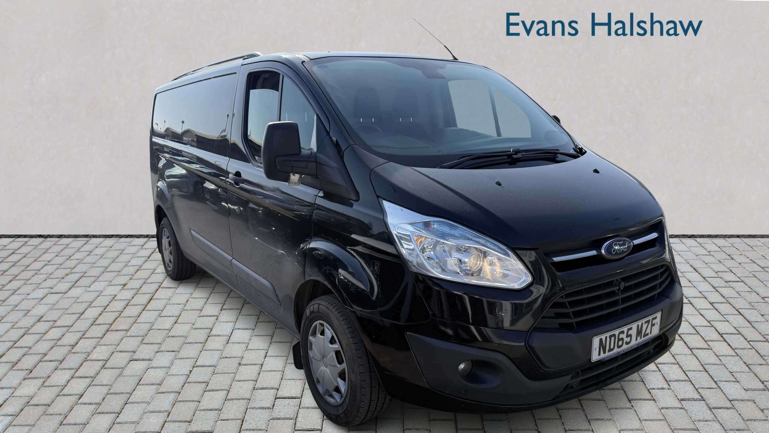 Main listing image - Ford Transit Custom