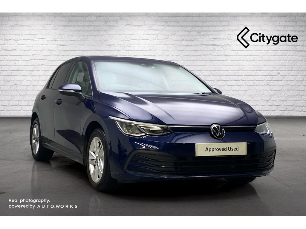 Main listing image - Volkswagen Golf