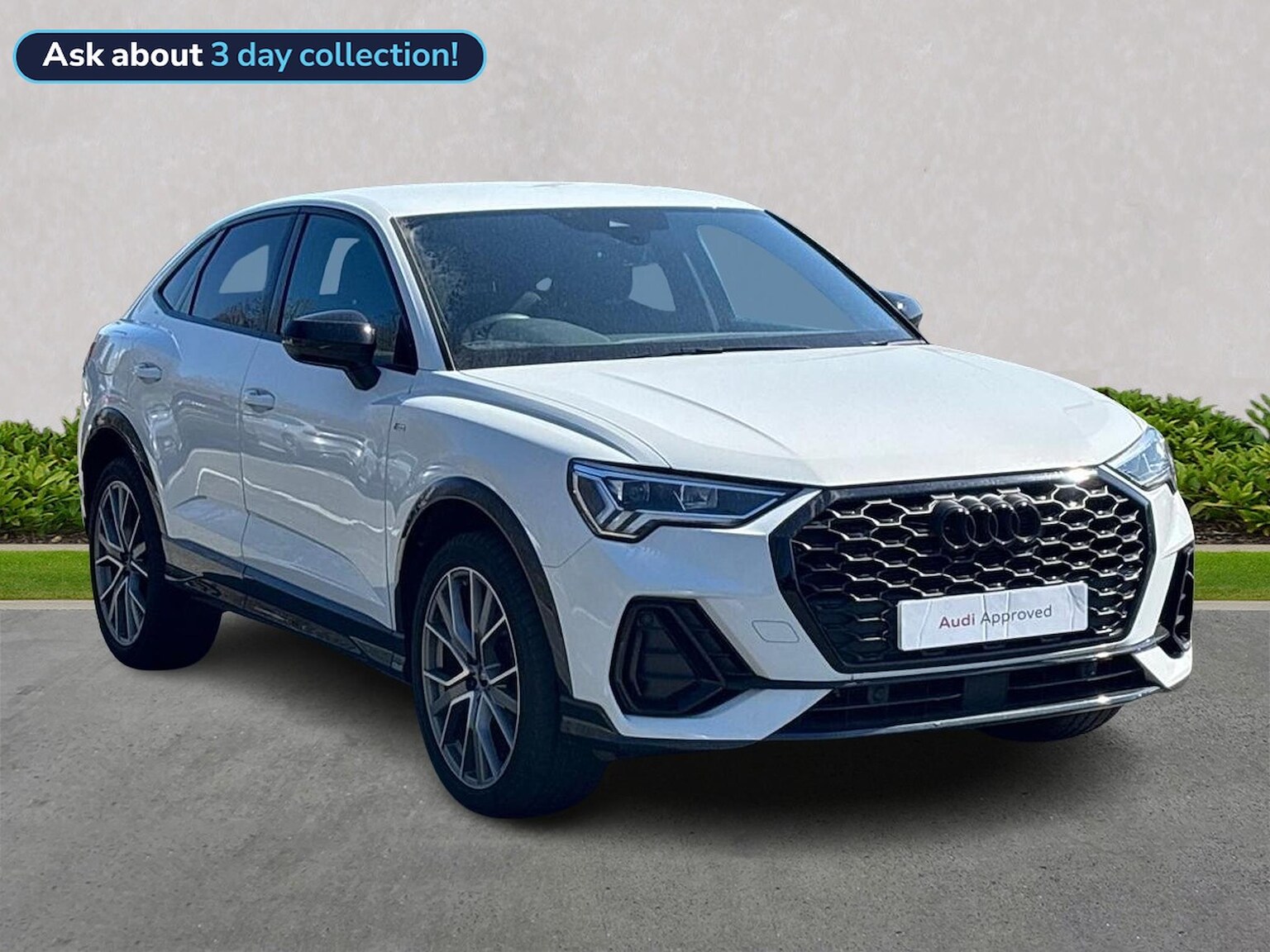 Main listing image - Audi Q3