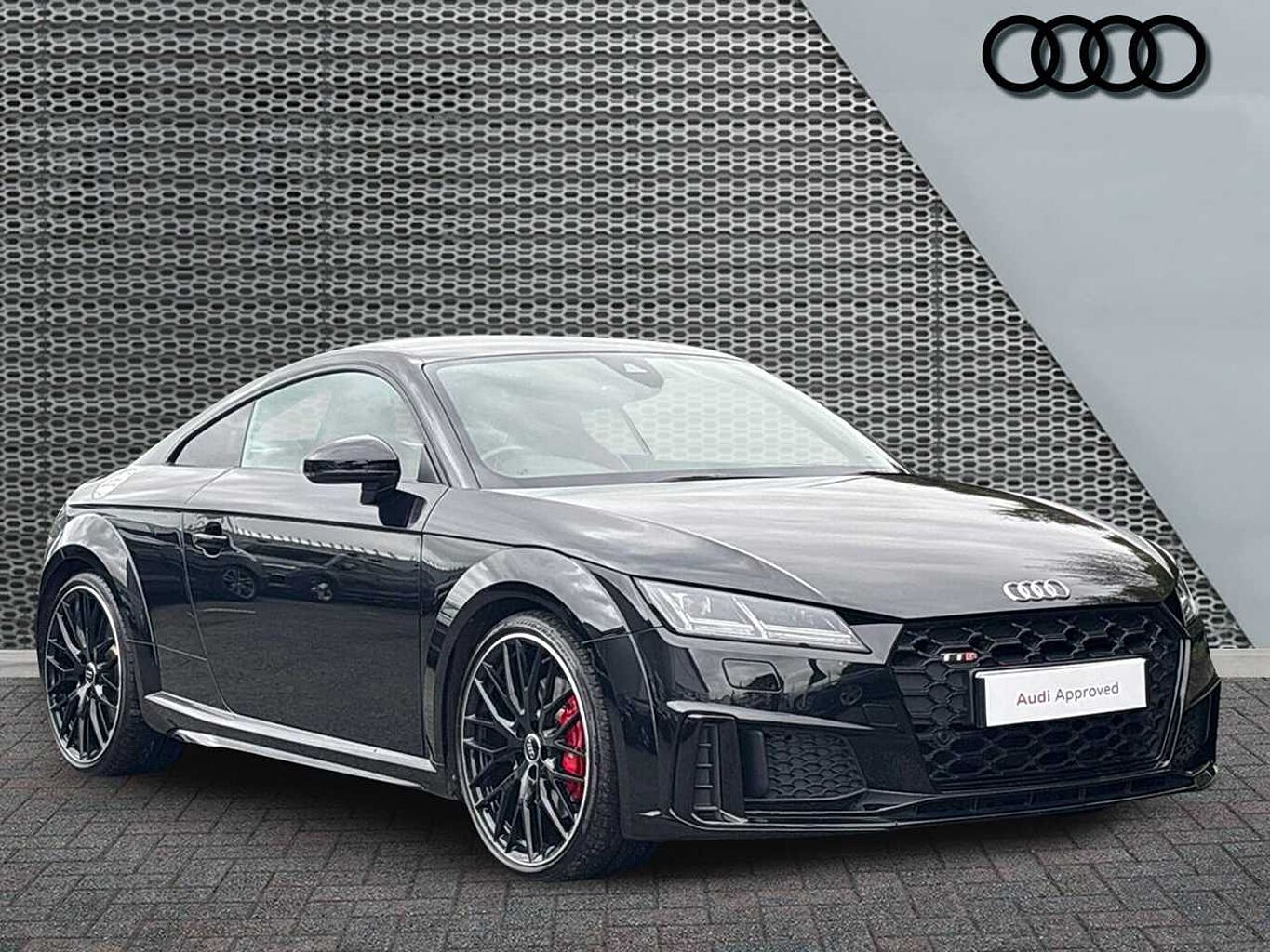 Main listing image - Audi TT S