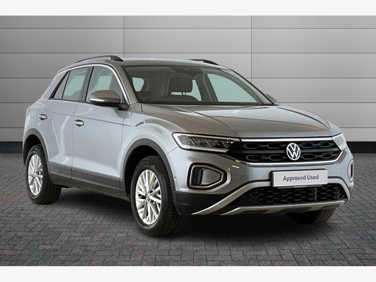 Main listing image - Volkswagen T-Roc