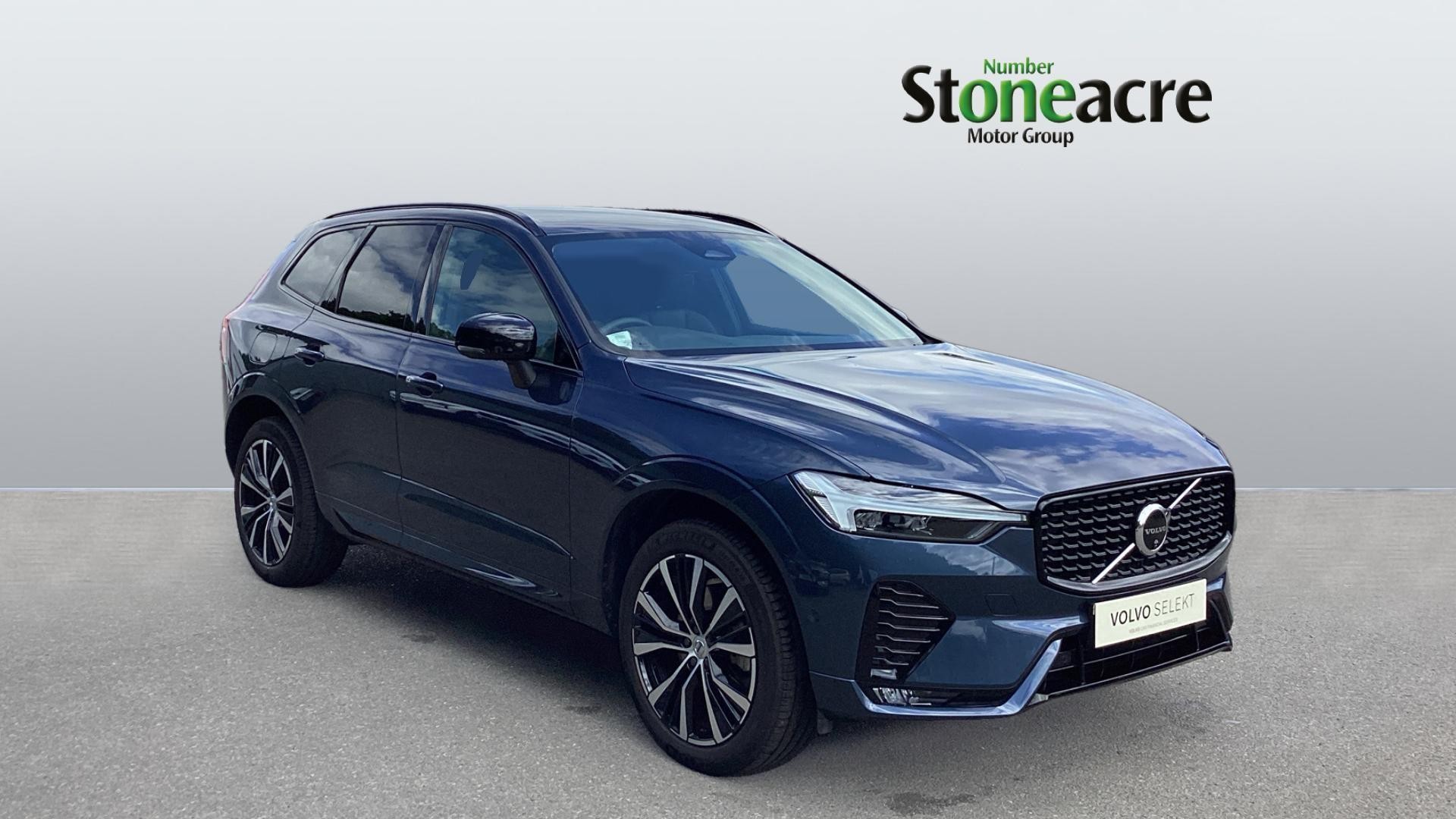 Main listing image - Volvo XC60