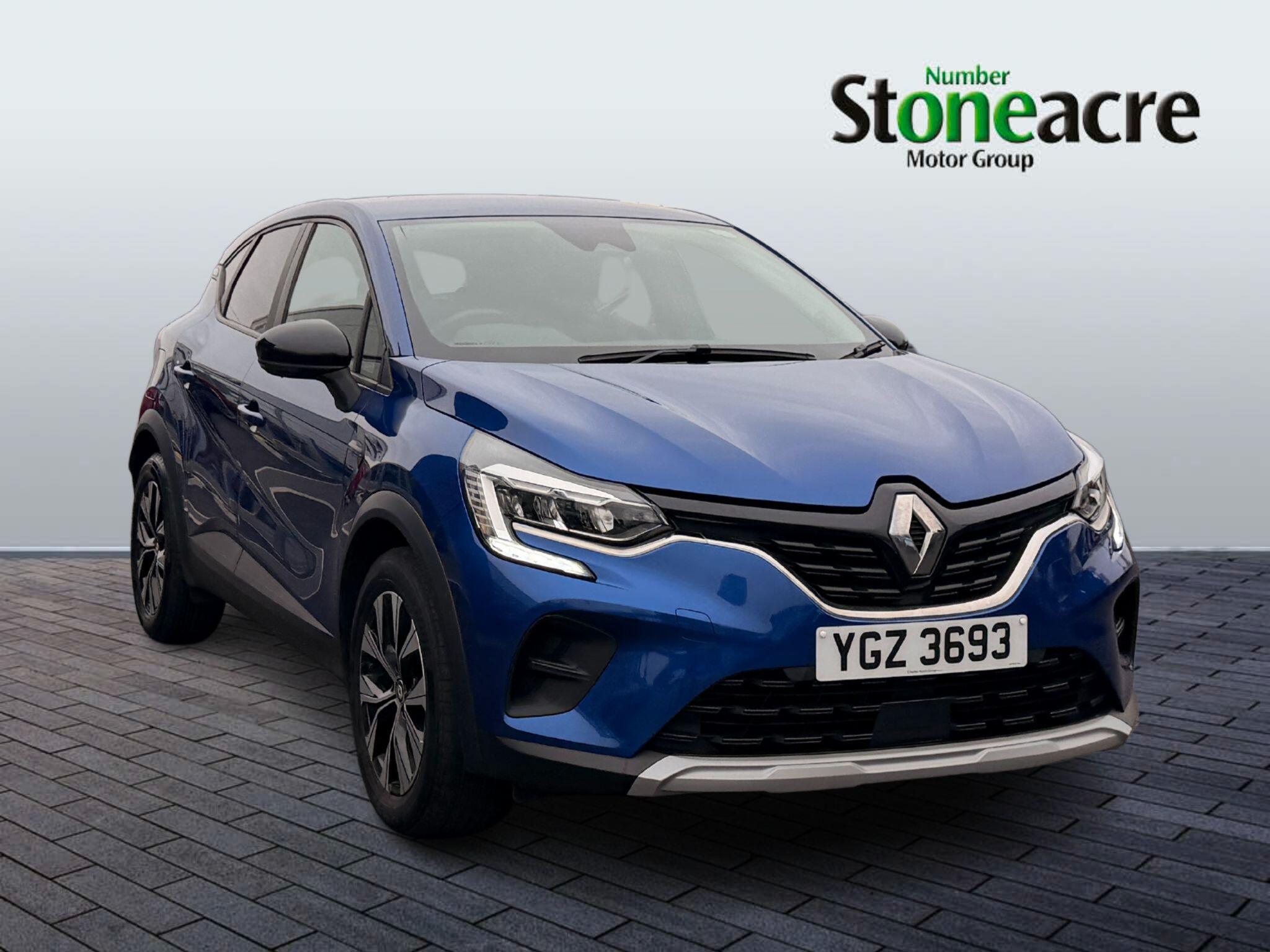 Main listing image - Renault Captur