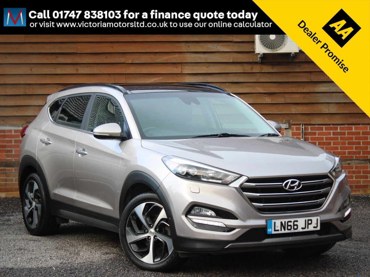 Main listing image - Hyundai Tucson