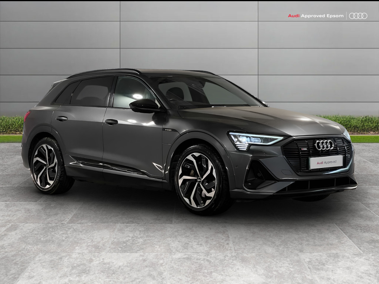Main listing image - Audi e-tron
