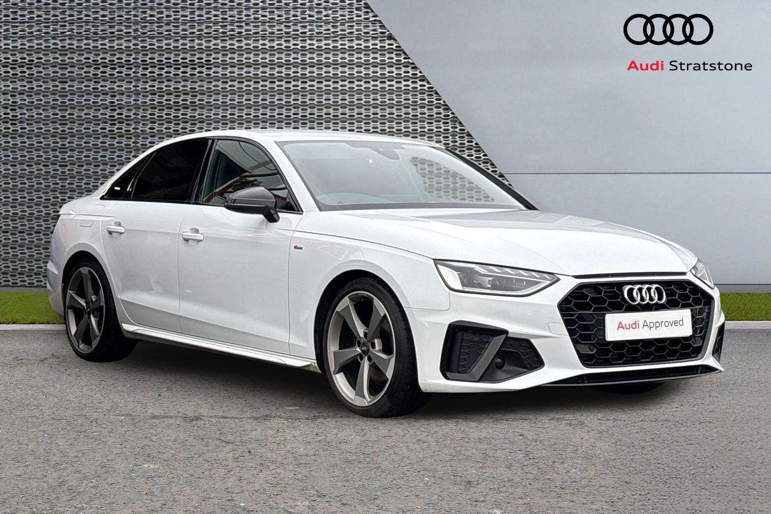 Main listing image - Audi A4