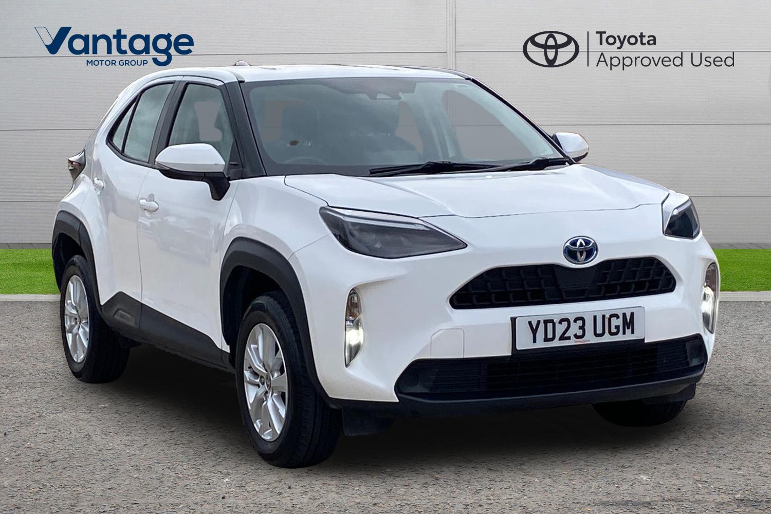 Main listing image - Toyota Yaris Cross