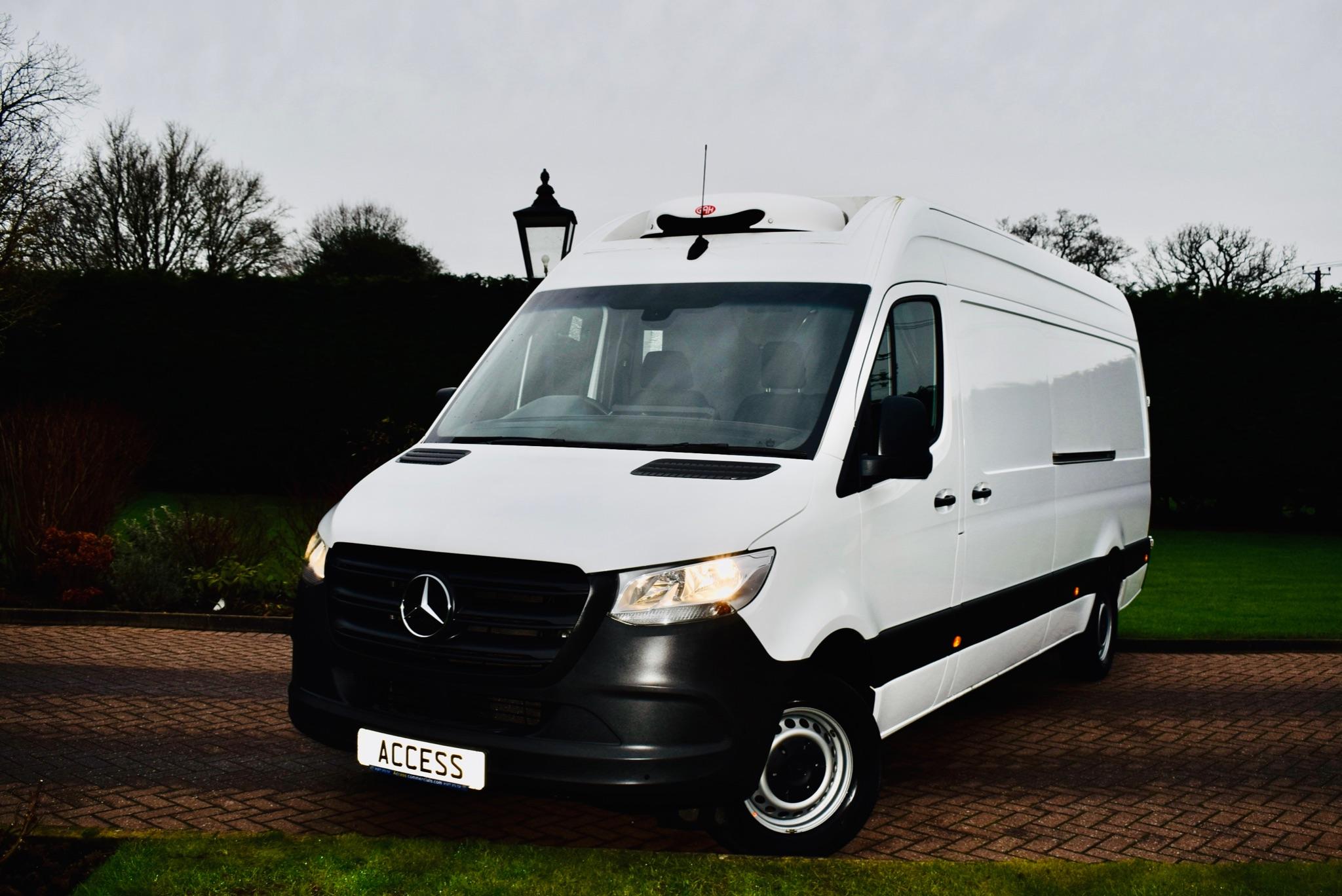 Main listing image - Mercedes-Benz Sprinter