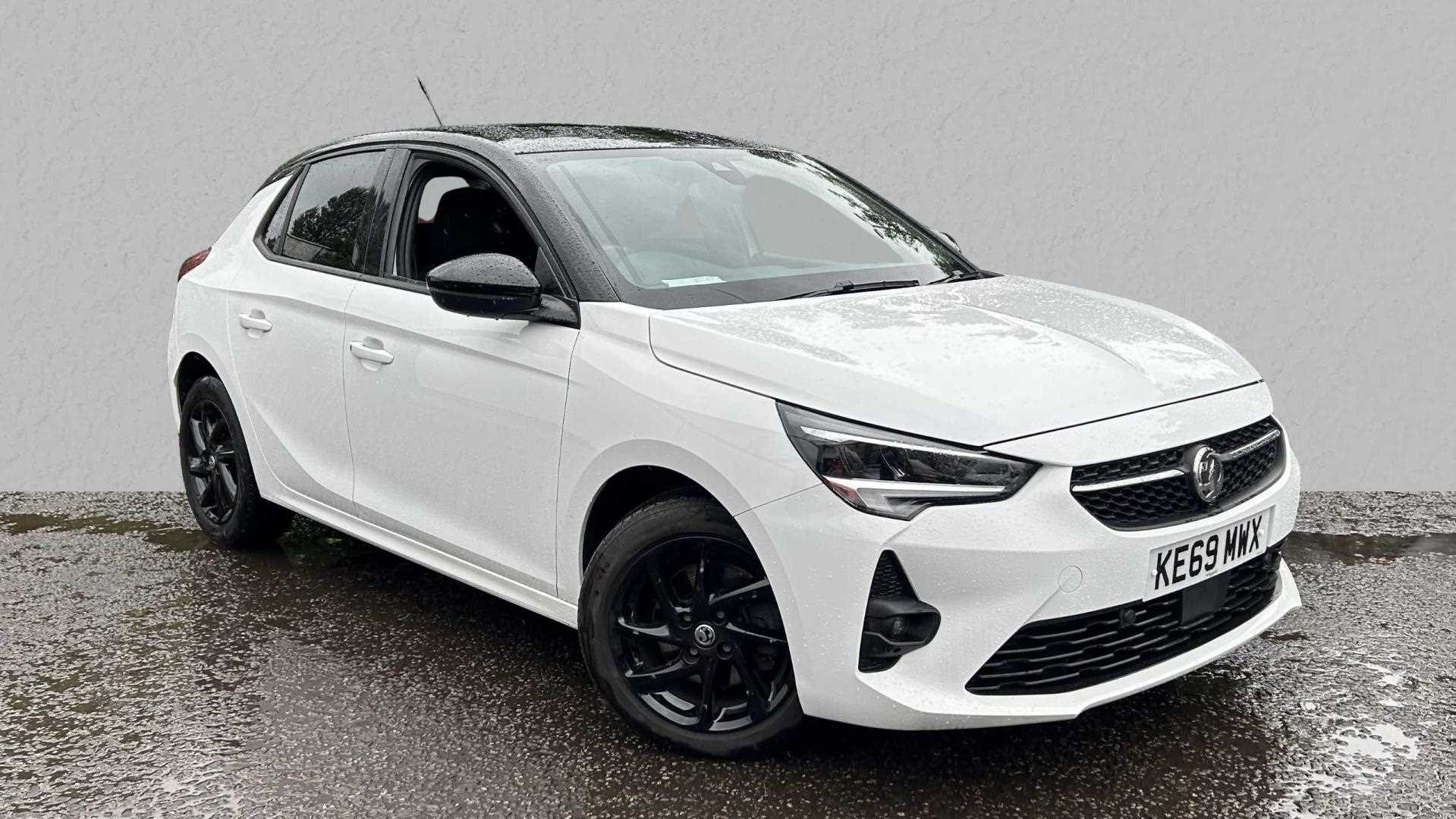 Main listing image - Vauxhall Corsa
