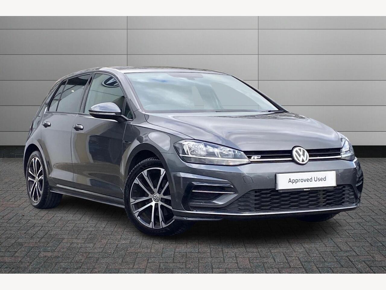 Main listing image - Volkswagen Golf