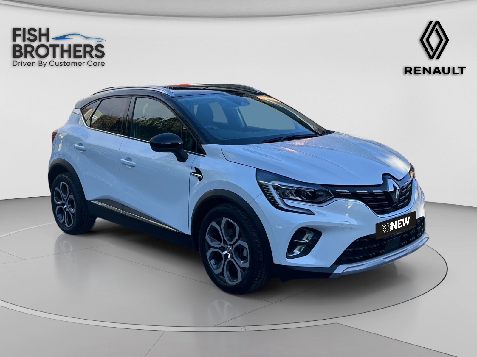 Main listing image - Renault Captur