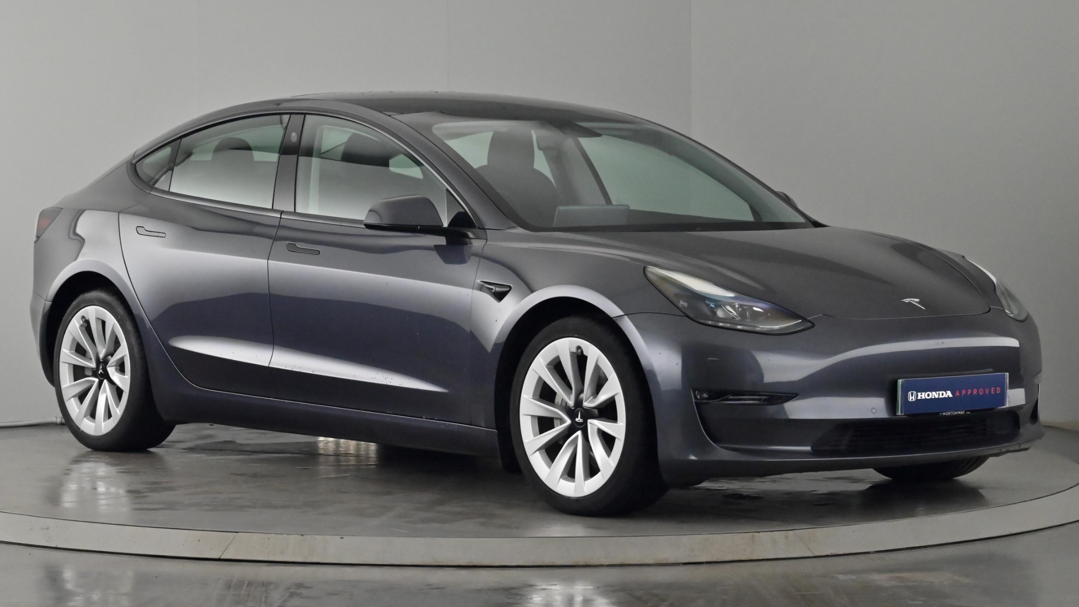 Main listing image - Tesla Model 3