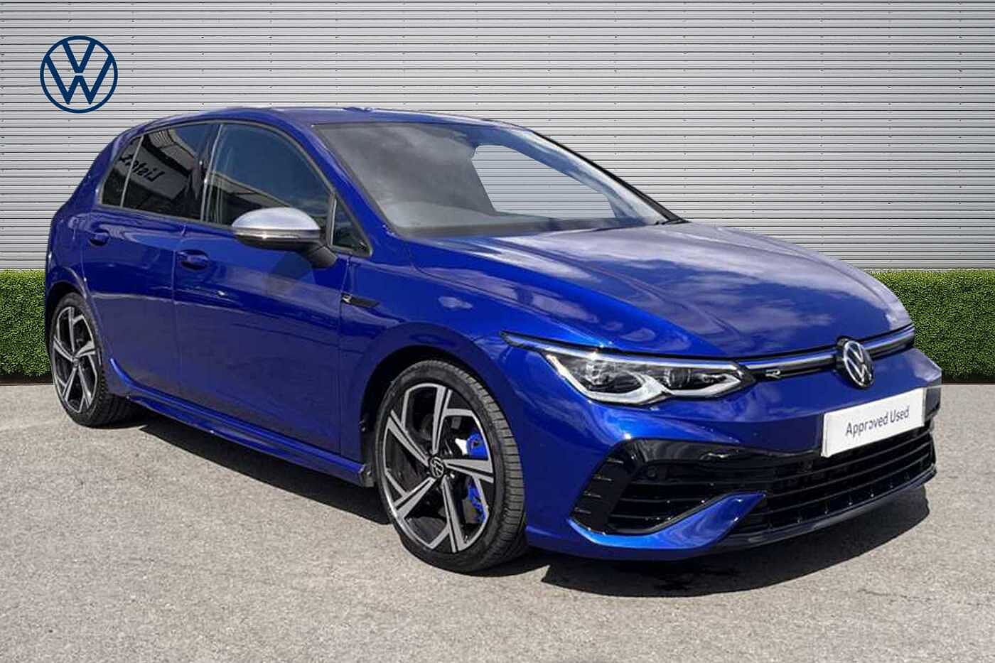 Main listing image - Volkswagen Golf
