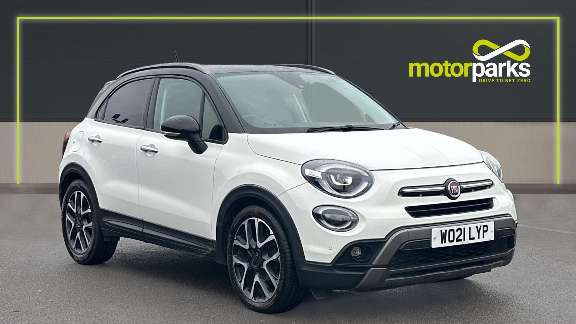 Main listing image - Fiat 500X