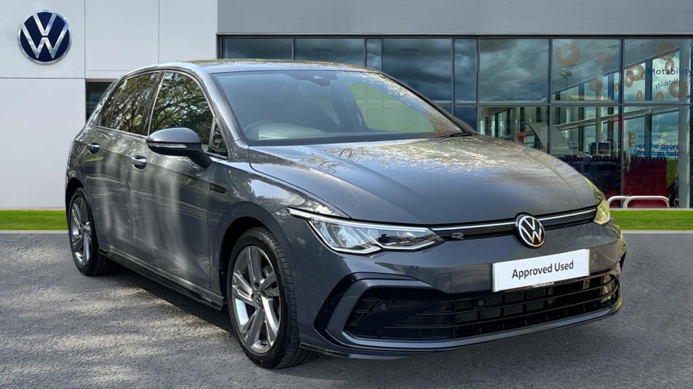 Main listing image - Volkswagen Golf